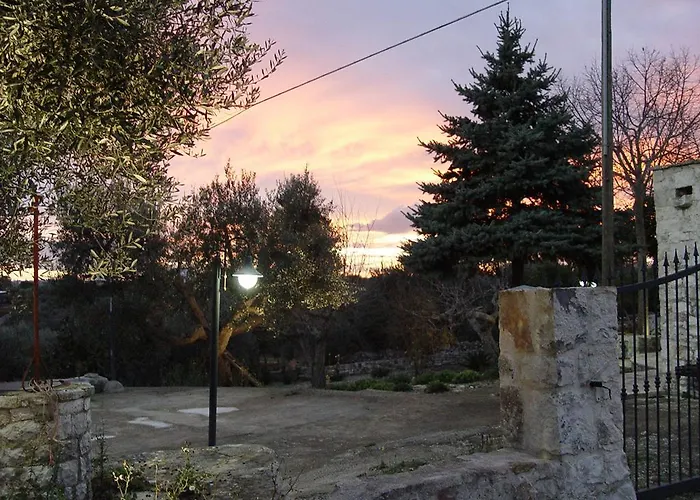 Alojamento de Turismo Rural Trullo Sereno Angelo *